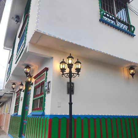 Aparta Hotel Boutique Саленто Екстериор снимка